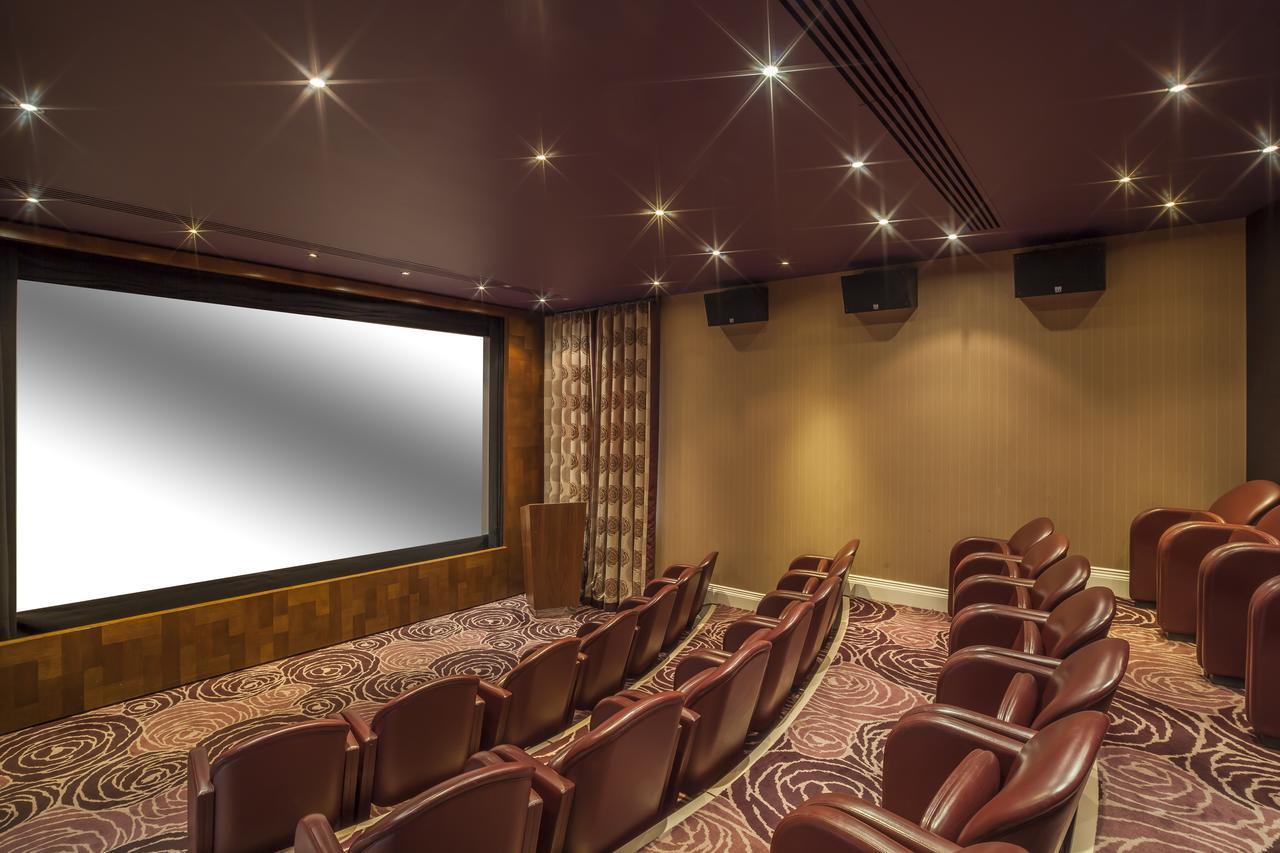 מלון The Roseate רדינג מראה חיצוני תמונה The cinema at The Dorchester