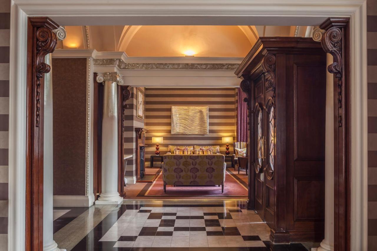 מלון The Roseate רדינג מראה חיצוני תמונה The entrance to the suite